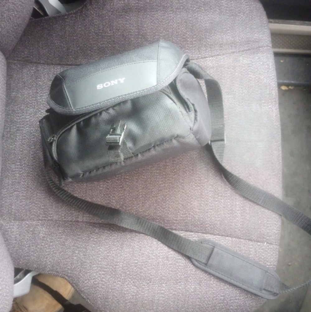 Camera - Picture 4 of 4